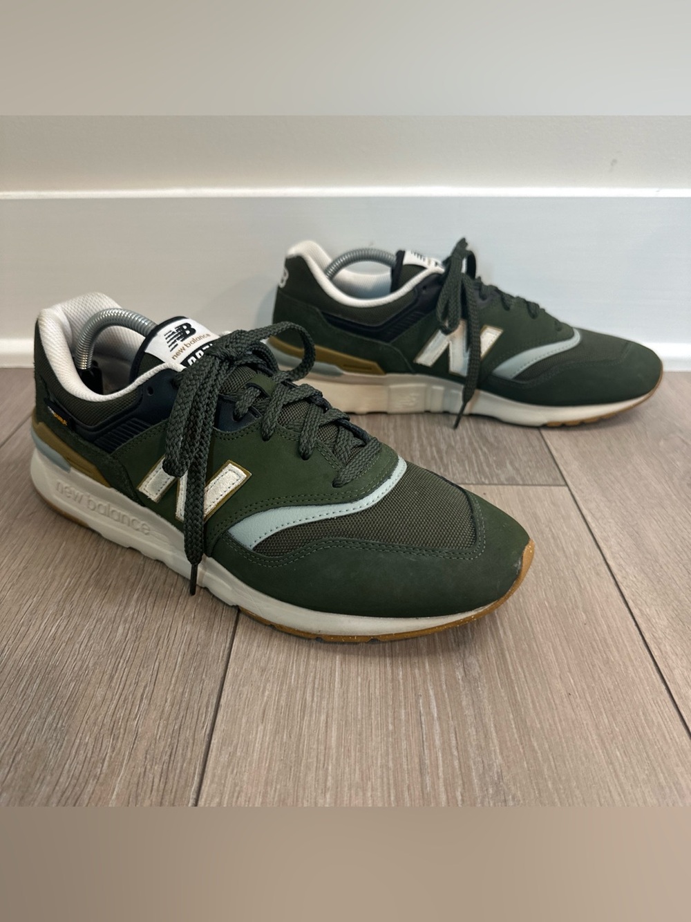 New Balance 997H Shoes Mens Size 10.5 Green Suede Cordura Sneakers Athletic